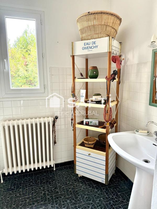 Maison - 150 m² - 4 pièces