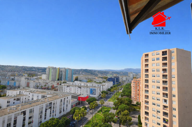 Appartement - 82 m² - 5 pièces