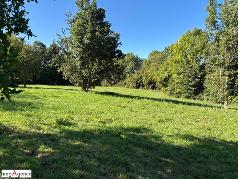 Terrain constructible - 14 790 m²