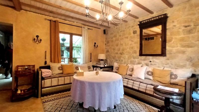 Maison - 147 m² - 6 pièces