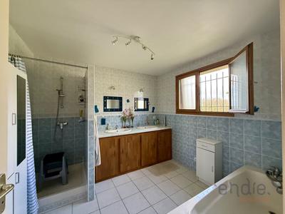 Maison - 123 m² - 5 pièces