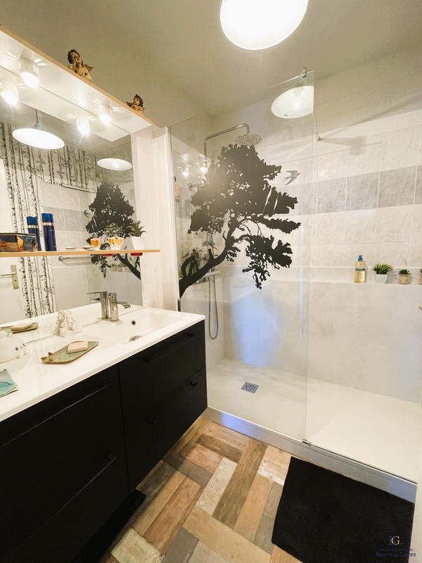 Appartement - 66 m² - 3 pièces