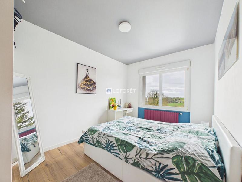 Maison - 175 m² - 8 pièces