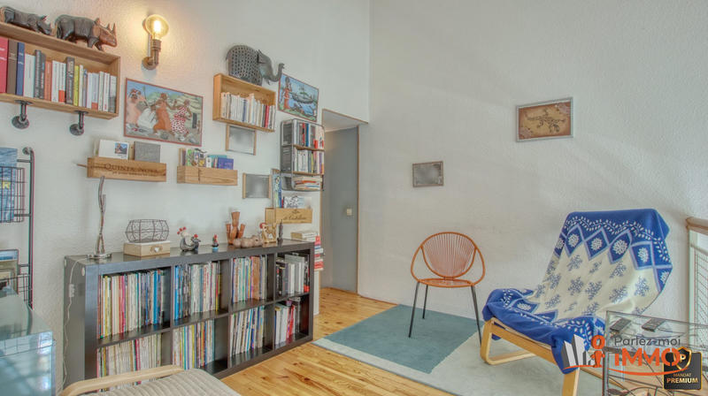 Appartement - 100 m² - 5 pièces