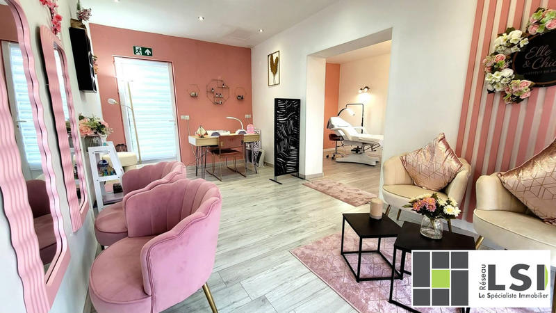 Maison - 122 m² - 9 pièces