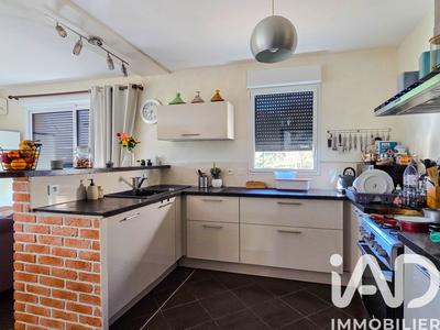 Maison - 105 m² - 4 pièces