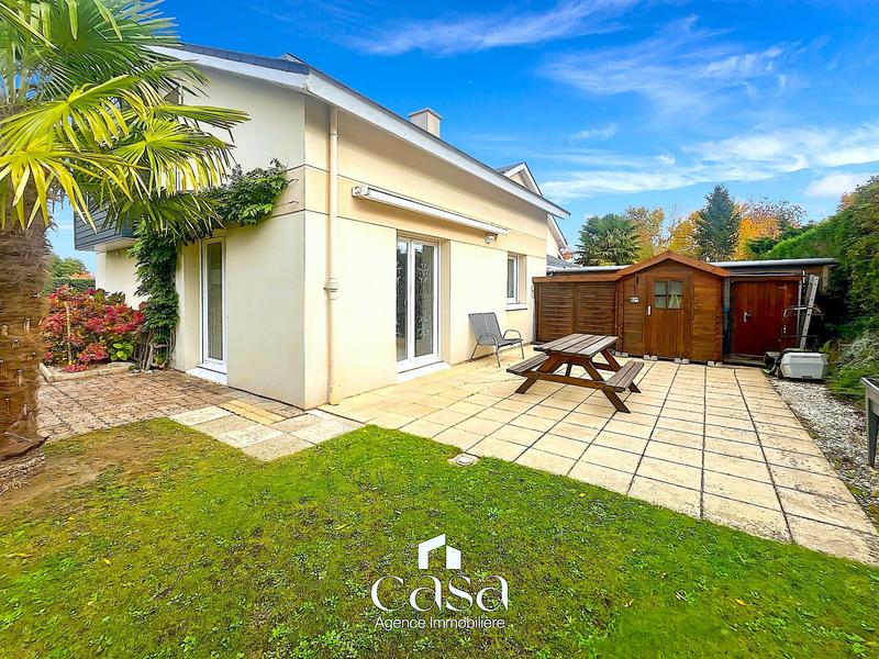 Maison - 96 m² - 5 pièces