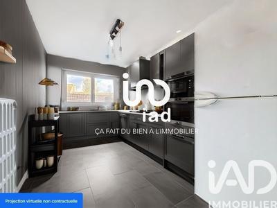Appartement - 92 m² - 4 pièces