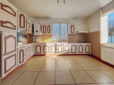 Maison - 120 m² - 5 pièces