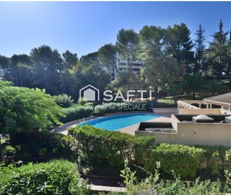 Appartement - 106 m² - 4 pièces