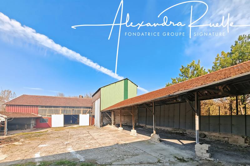 Maison - 195 m² - 6 pièces