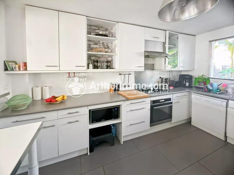 Maison - 98 m² - 5 pièces