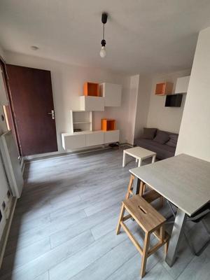 Studio - 18 m² - 2 pièces