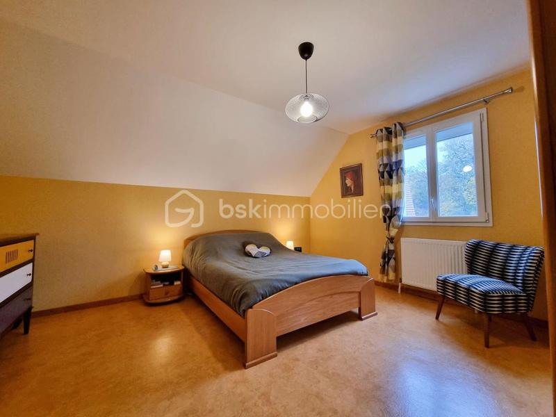 Maison traditionnelle - 152 m² - 6 pièces