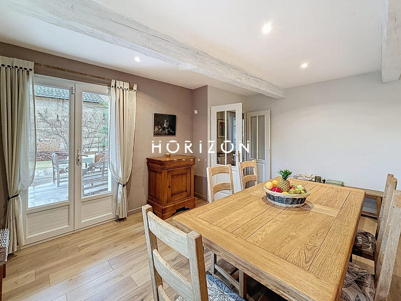 Maison ancienne - 170 m² - 7 pièces