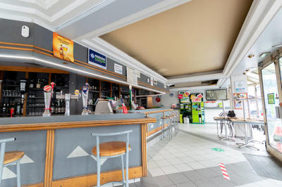 Fonds de commerce - 220 m²