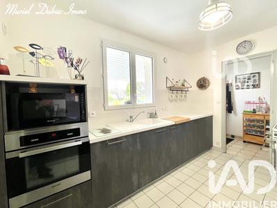 Maison - 110 m² - 5 pièces