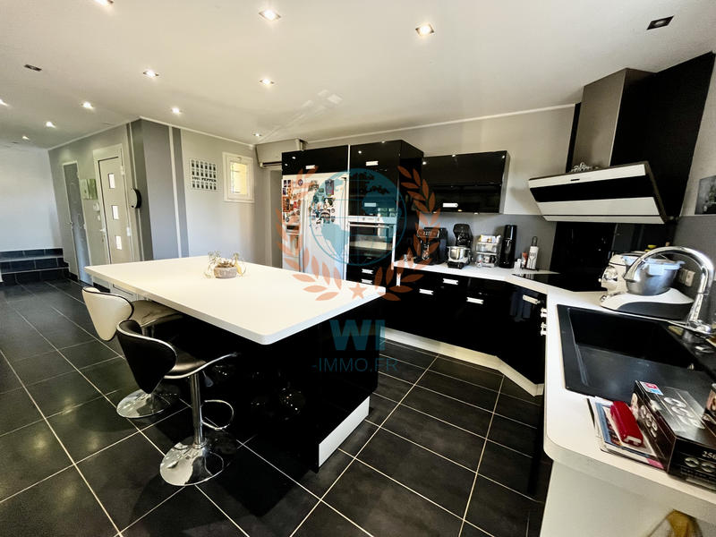 Villa - 125 m² - 5 pièces