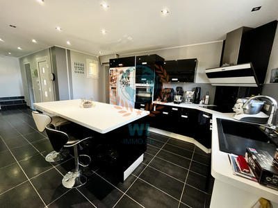 Villa - 125 m² - 5 pièces