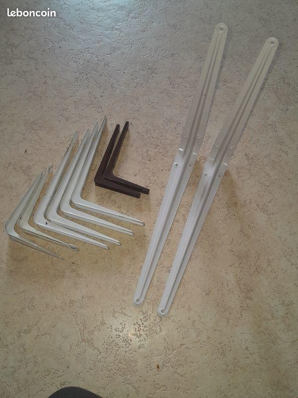 Lot 10 Equerres Murale