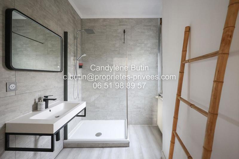 Maison - 320 m² - 12 pièces