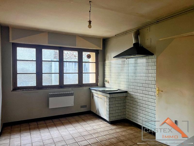 Maison - 187 m² - 7 pièces