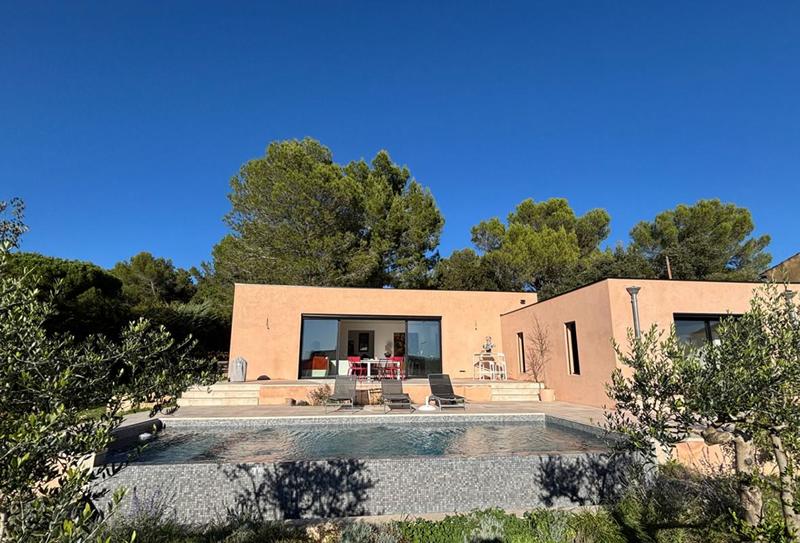 Villa - 162 m² - 5 pièces
