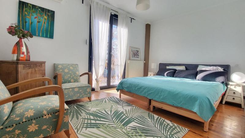 Maison - 224 m² - 6 pièces