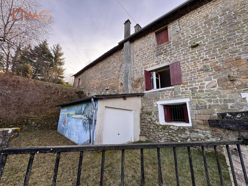 Maison de village - 94 m² - 4 pièces
