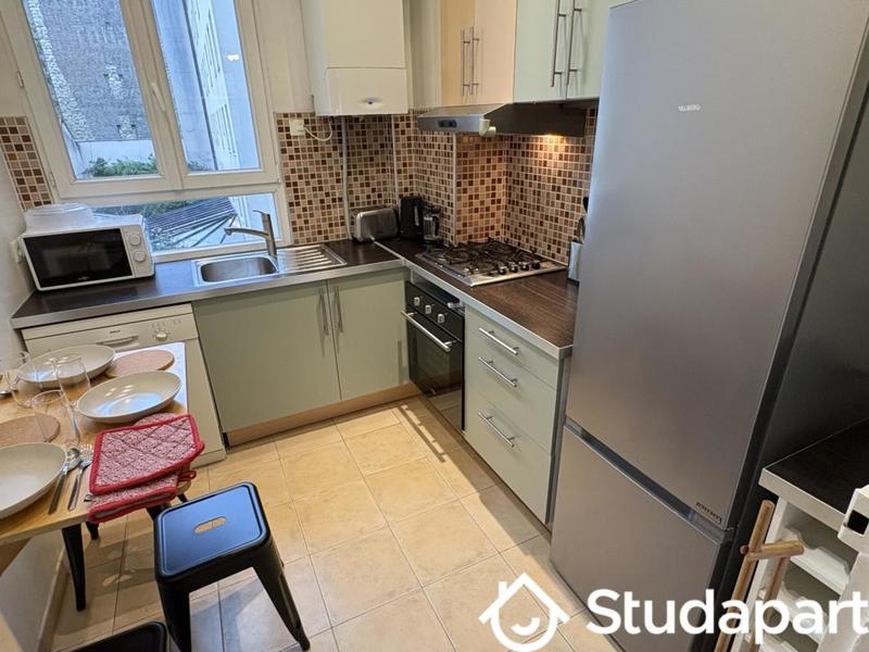 Chambre - 14 m² - 1 pièce