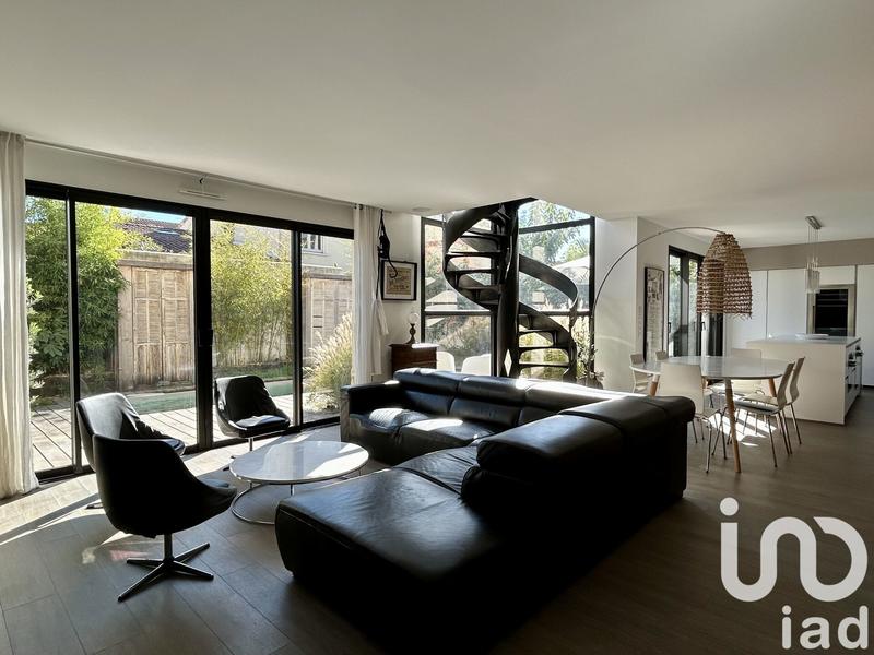 Maison - 132 m² - 5 pièces