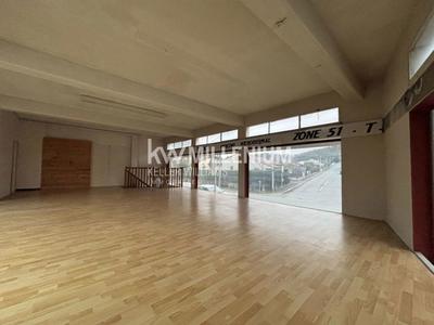 Appartement - 170 m² - 5 pièces