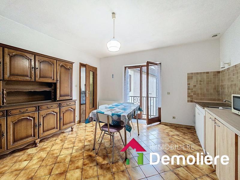 Appartement - 98 m² - 3 pièces
