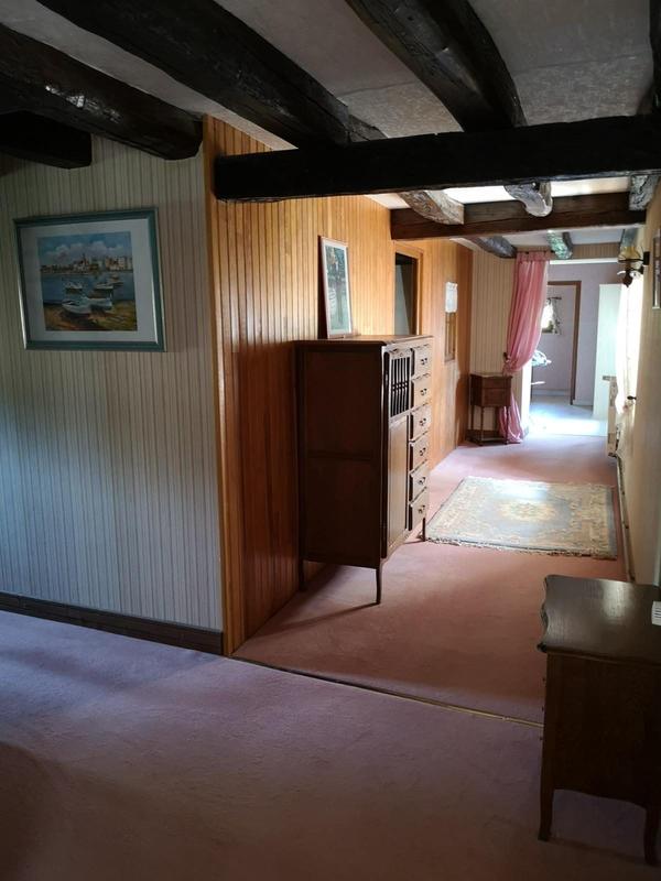 Maison - 222 m² - 5 pièces