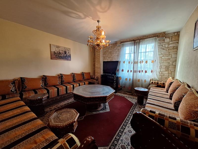 Maison traditionnelle - 97 m² - 4 pièces