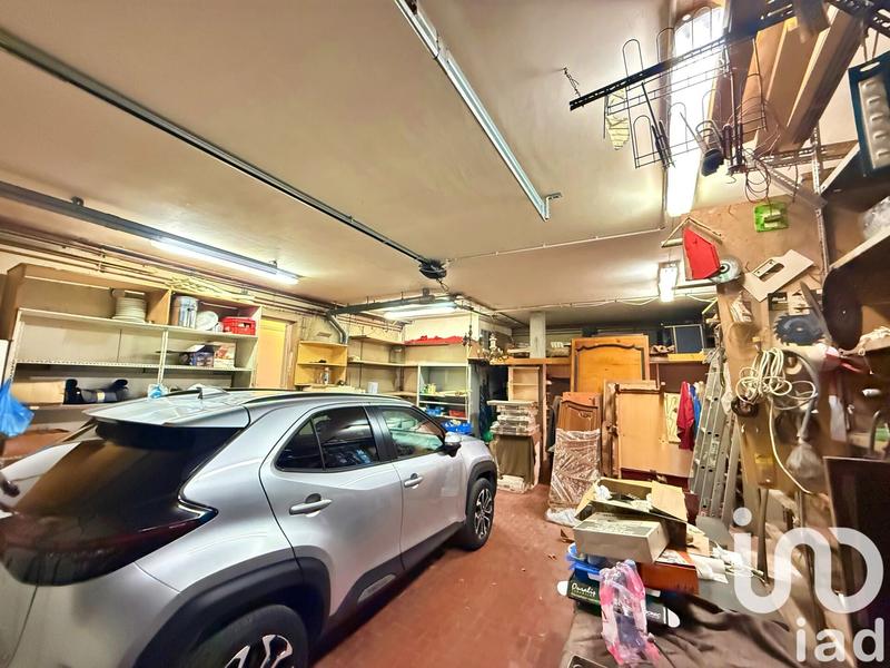 Maison - 182 m² - 7 pièces