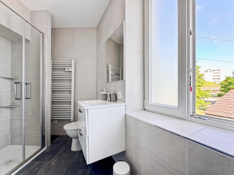 Immeuble - 60 m² - 3 pièces