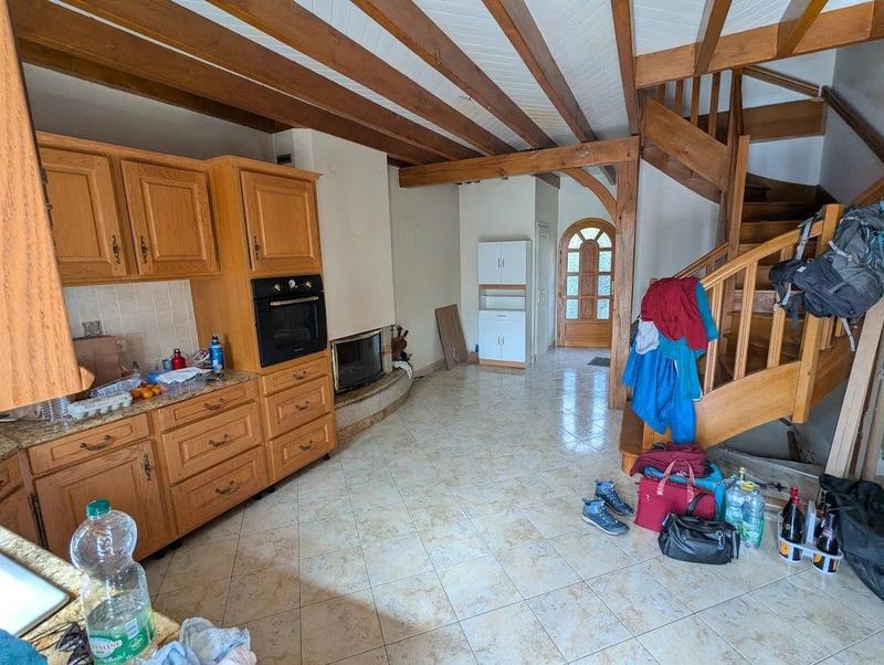 Maison - 95 m² - 4 pièces