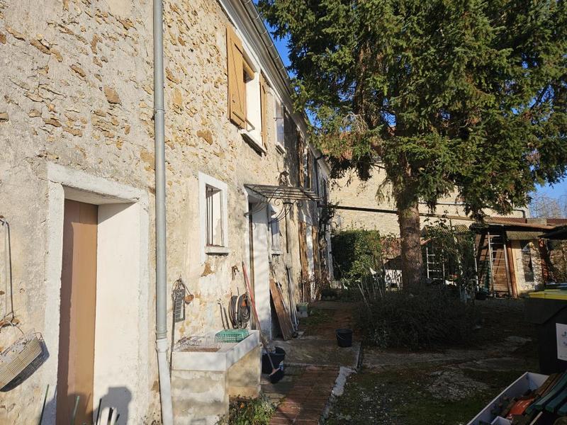 Maison - 93 m² - 4 pièces