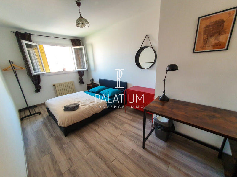 Appartement - 82 m² - 5 pièces