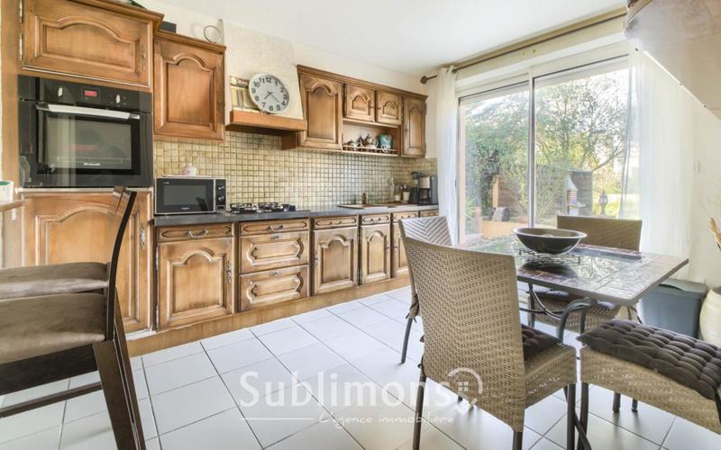 Maison - 85 m² - 6 pièces