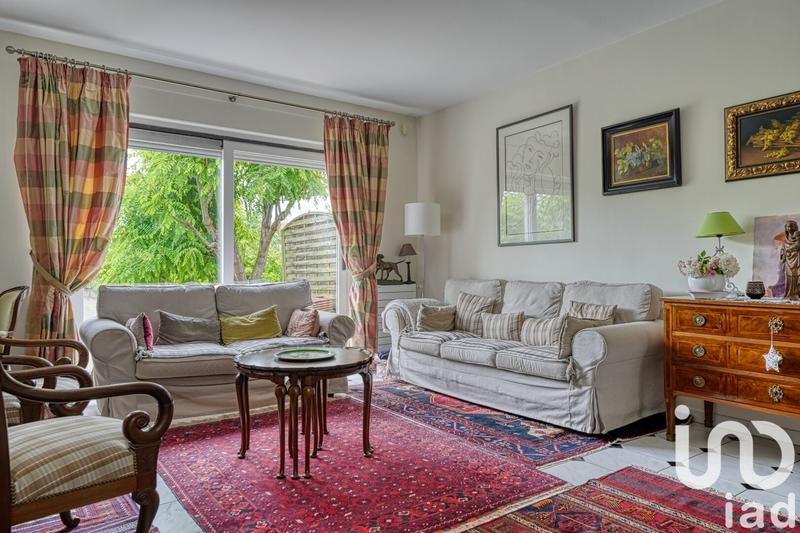 Maison - 184 m² - 8 pièces