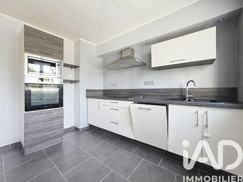 Maison - 102 m² - 4 pièces
