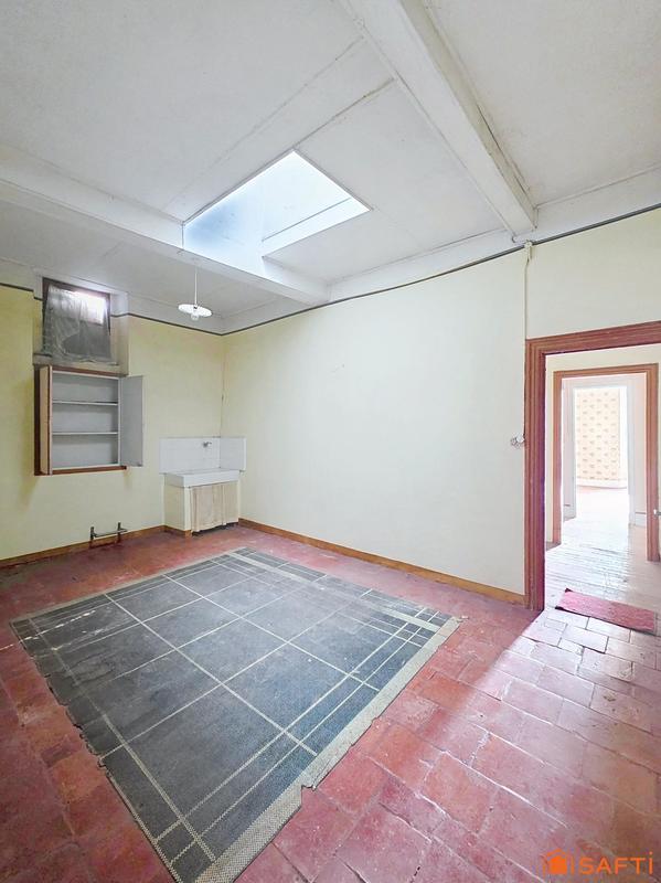 Maison - 186 m² - 8 pièces