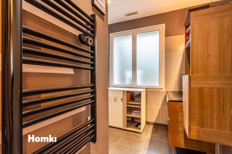 Maison - 107 m² - 5 pièces