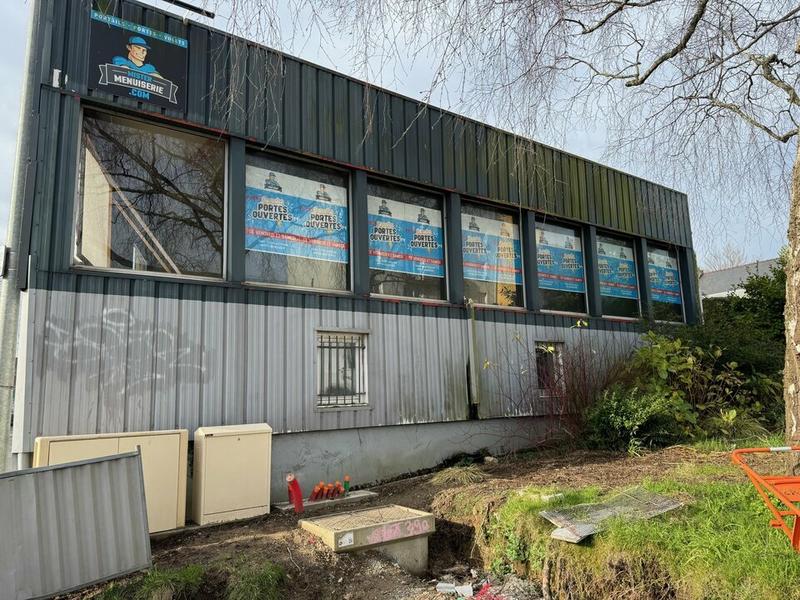 Local commercial - 280 m²