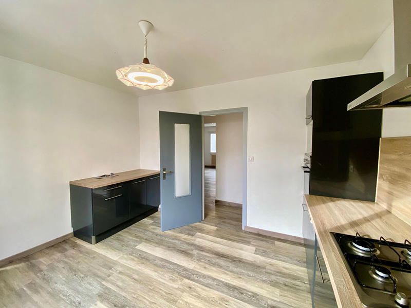 Maison - 107 m² - 4 pièces