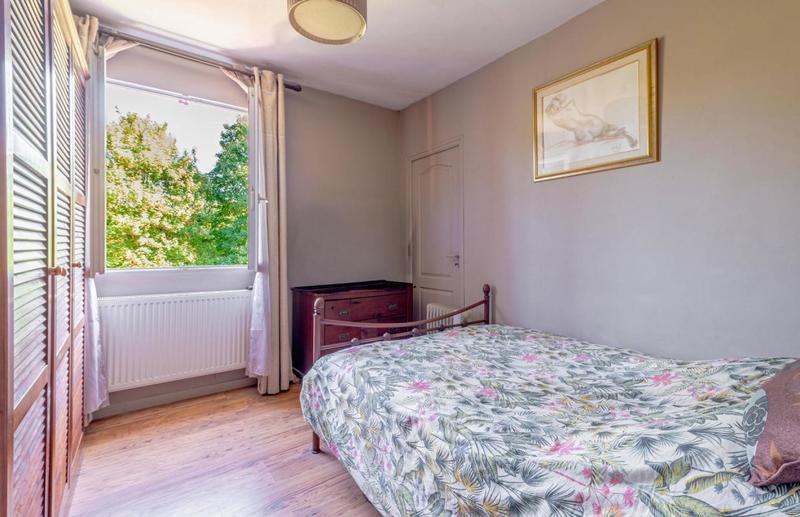 Propriété - 800 m² - 10 pièces