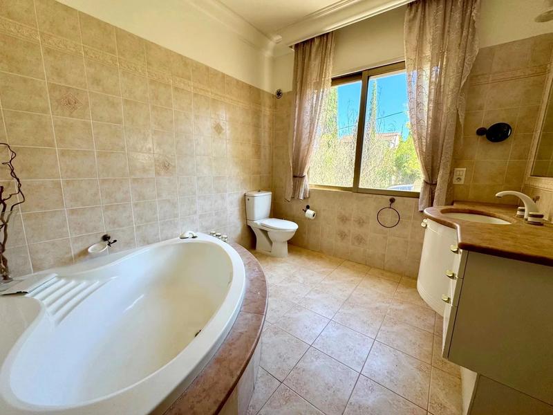 Villa - 170 m² - 7 pièces