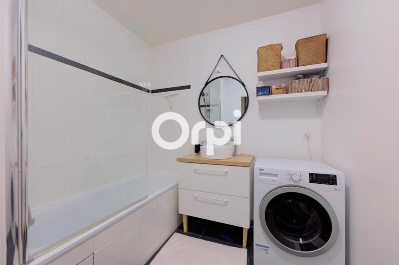 Appartement - 96 m² - 5 pièces